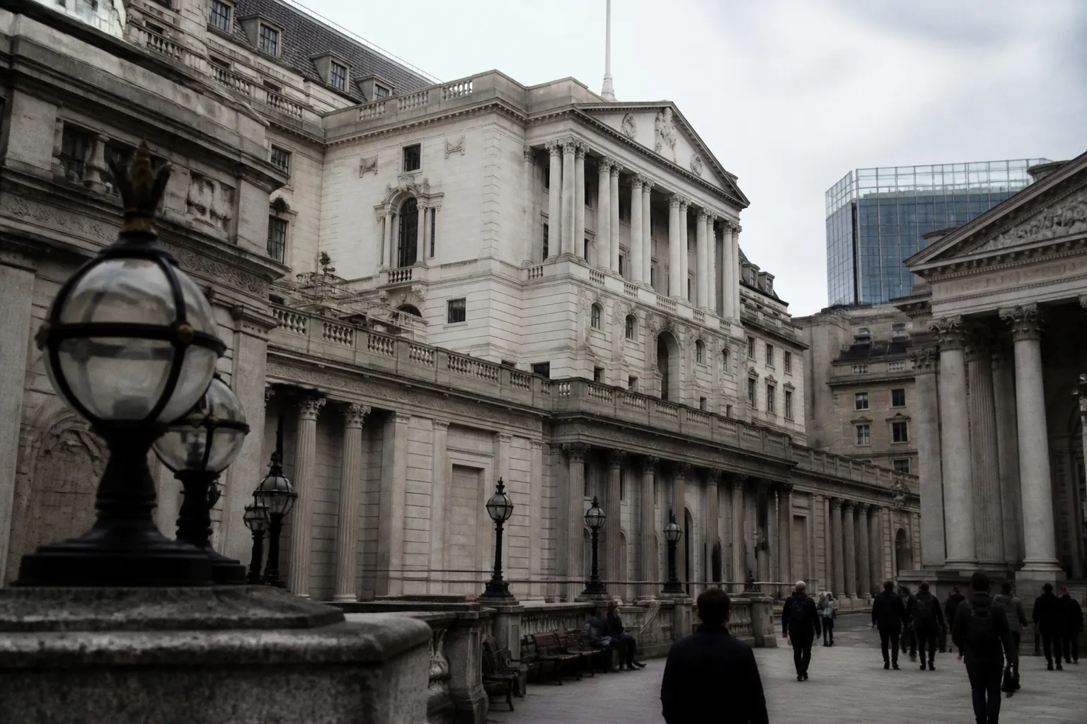UK Establishes New Regulatory Standards for Stablecoin Issuers